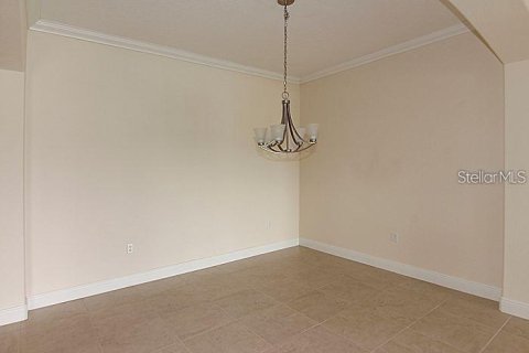 Casa en alquiler en Kissimmee, Florida, 5 dormitorios, 346.99 m2 № 1898812 - foto 8