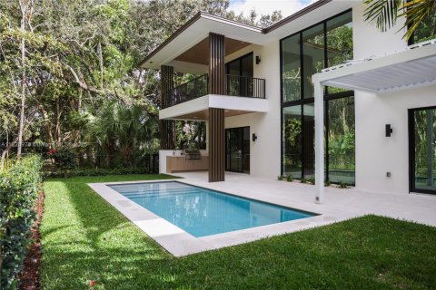 House in North Palm Beach, Florida 4 bedrooms № 1804432 - photo 2