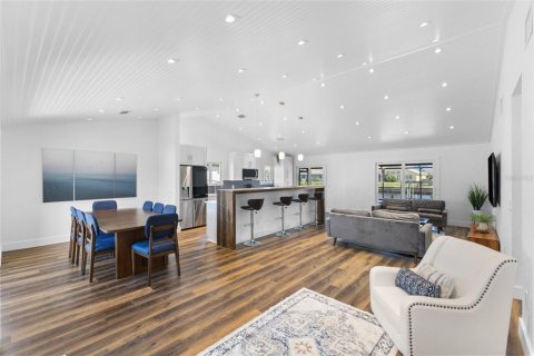 Villa ou maison à vendre à Port Charlotte, Floride: 3 chambres, 164.53 m2 № 1527470 - photo 7