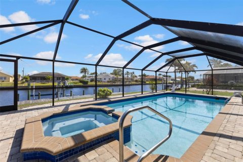 Villa ou maison à vendre à Port Charlotte, Floride: 3 chambres, 164.53 m2 № 1527470 - photo 5