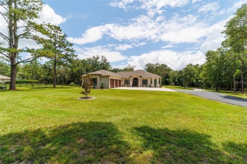 House in Williston, Florida 3 bedrooms, 241.27 sq.m. № 1829432 - photo 2