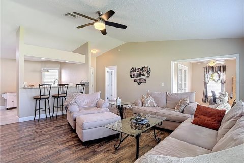 Casa en venta en San Antonio, Florida, 2 dormitorios, 124.67 m2 № 1902500 - foto 6