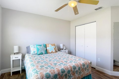 Casa en venta en San Antonio, Florida, 2 dormitorios, 124.67 m2 № 1902500 - foto 28