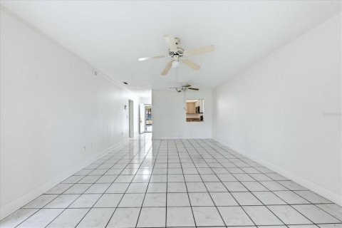 Condominio en venta en Bradenton, Florida, 2 dormitorios, 100.15 m2 № 2166738 - foto 13
