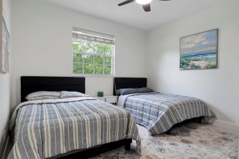 Townhouse in Port St. Lucie, Florida 4 bedrooms, 183.3 sq.m. № 2078180 - photo 17