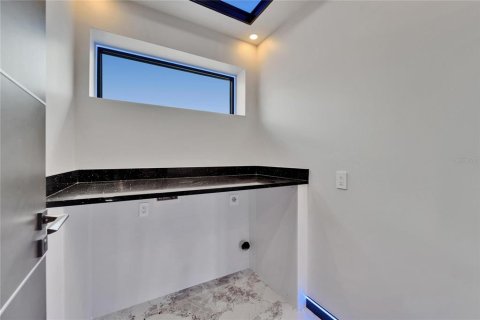 Casa en venta en Apollo Beach, Florida, 5 dormitorios, 297.47 m2 № 1761162 - foto 20