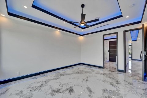 Casa en venta en Apollo Beach, Florida, 5 dormitorios, 297.47 m2 № 1761162 - foto 29
