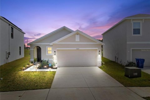 House in San Antonio, Florida 3 bedrooms, 140.28 sq.m. № 1894393 - photo 1
