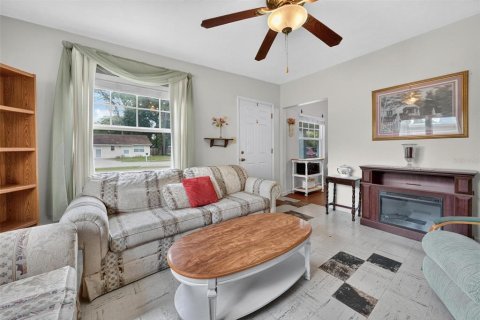 Casa en venta en Orlando, Florida, 3 dormitorios, 113.53 m2 № 2219971 - foto 14