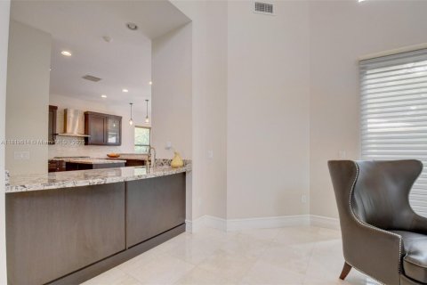 Casa en alquiler en Delray Beach, Florida, 5 dormitorios, 328.6 m2 № 1935675 - foto 12