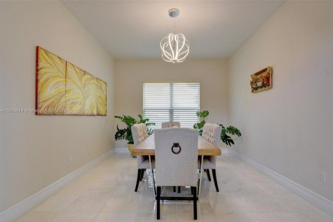 Casa en alquiler en Delray Beach, Florida, 5 dormitorios, 328.6 m2 № 1935675 - foto 14