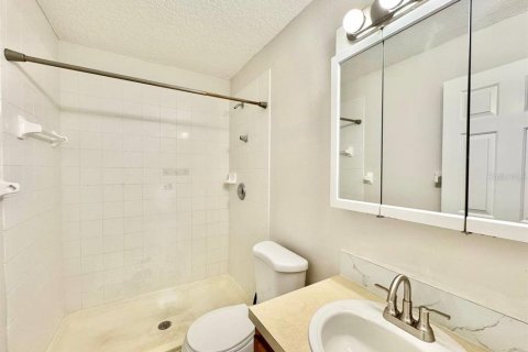 Copropriété à louer à New Port Richey, Floride: 2 chambres, 85.47 m2 № 2166183 - photo 13