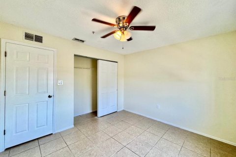 Copropriété à louer à New Port Richey, Floride: 2 chambres, 85.47 m2 № 2166183 - photo 15