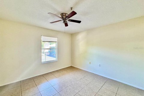 Copropriété à louer à New Port Richey, Floride: 2 chambres, 85.47 m2 № 2166183 - photo 10