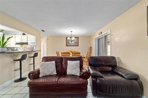 House in Ocala, Florida 2 bedrooms, 114.55 sq.m. № 1869323 - photo 25
