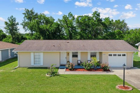 House in Ocala, Florida 2 bedrooms, 114.55 sq.m. № 1869323 - photo 2