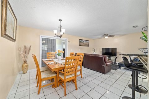 House in Ocala, Florida 2 bedrooms, 114.55 sq.m. № 1869323 - photo 19