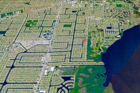 Propiedad comercial en venta en Cape Coral, Florida № 1929059 - foto 6