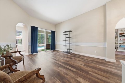 House in Mount Dora, Florida 3 bedrooms, 205.69 sq.m. № 2285326 - photo 10
