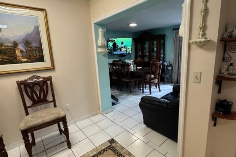 Adosado en venta en West Palm Beach, Florida, 3 dormitorios, 119.94 m2 № 2089493 - foto 7
