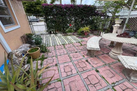 Adosado en venta en West Palm Beach, Florida, 3 dormitorios, 119.94 m2 № 2089493 - foto 21