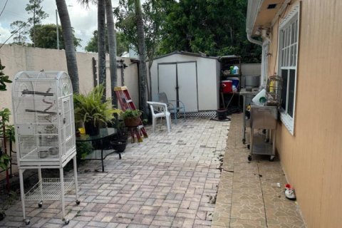 Adosado en venta en West Palm Beach, Florida, 3 dormitorios, 119.94 m2 № 2089493 - foto 23