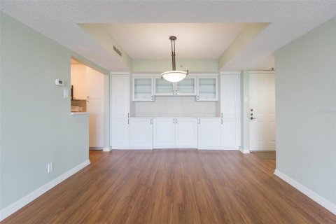 Condominio en venta en Tampa, Florida, 2 dormitorios, 95.88 m2 № 1843885 - foto 4