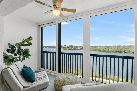 Condominio en venta en Port Richey, Florida, 2 dormitorios, 95.22 m2 № 884846 - foto 5