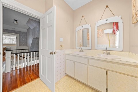 House in Kissimmee, Florida 4 bedrooms, 324.41 sq.m. № 1900071 - photo 25
