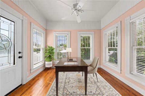House in Kissimmee, Florida 4 bedrooms, 324.41 sq.m. № 1900071 - photo 5