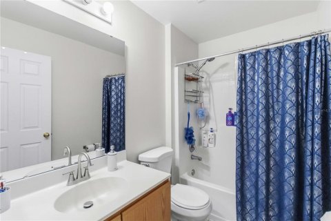 House in Sanford, Florida 4 bedrooms, 201.6 sq.m. № 2232597 - photo 19