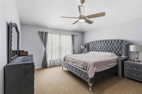 House in Sanford, Florida 4 bedrooms, 201.6 sq.m. № 2232597 - photo 13