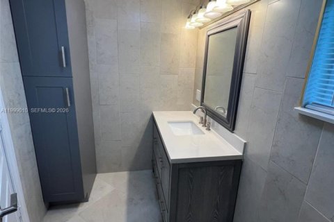 Casa en alquiler en Hollywood, Florida, 2 dormitorios, 210.33 m2 № 2060985 - foto 11