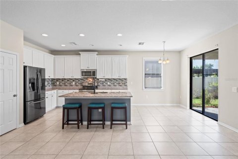 Casa en venta en Spring Hill, Florida, 4 dormitorios, 255.48 m2 № 1791158 - foto 10