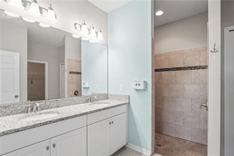 Casa en venta en Spring Hill, Florida, 4 dormitorios, 255.48 m2 № 1791158 - foto 22