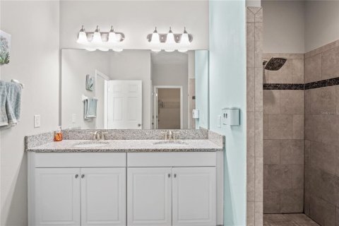 Casa en venta en Spring Hill, Florida, 4 dormitorios, 255.48 m2 № 1791158 - foto 23