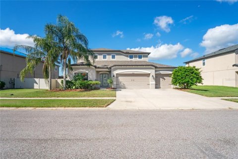 Casa en venta en Spring Hill, Florida, 4 dormitorios, 255.48 m2 № 1791158 - foto 2