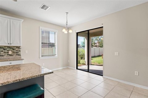 Casa en venta en Spring Hill, Florida, 4 dormitorios, 255.48 m2 № 1791158 - foto 18