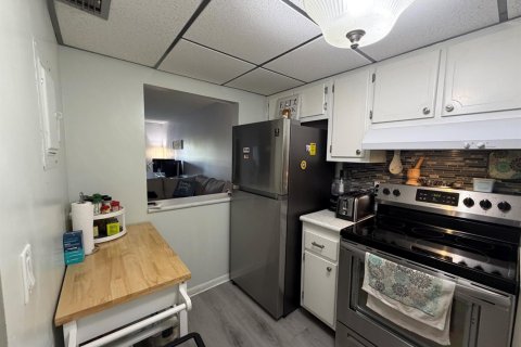 Copropriété à louer à West Palm Beach, Floride: 2 chambres, 79.25 m2 № 2338466 - photo 3