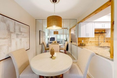 Copropriété à louer à Clearwater, Floride: 2 chambres, 79.25 m2 № 2118273 - photo 11