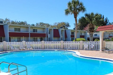 Copropriété à louer à Clearwater, Floride: 2 chambres, 79.25 m2 № 2118273 - photo 2