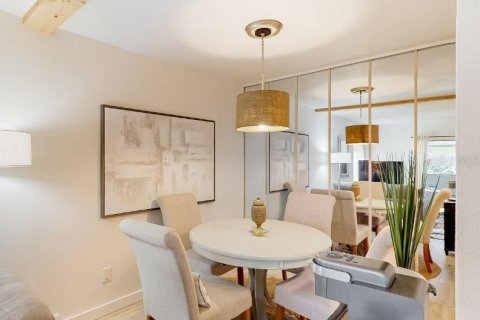 Copropriété à louer à Clearwater, Floride: 2 chambres, 79.25 m2 № 2118273 - photo 10