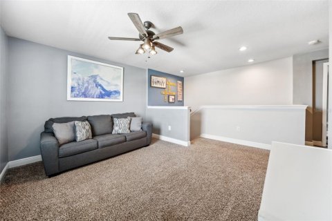 House in Land O' Lakes, Florida 4 bedrooms, 237.83 sq.m. № 1783455 - photo 20