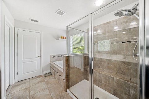 House in Land O' Lakes, Florida 4 bedrooms, 237.83 sq.m. № 1783455 - photo 29