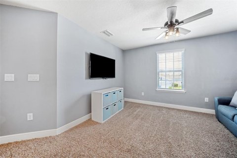 House in Land O' Lakes, Florida 4 bedrooms, 237.83 sq.m. № 1783455 - photo 6