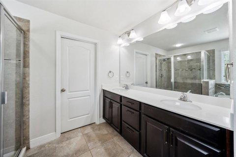 House in Land O' Lakes, Florida 4 bedrooms, 237.83 sq.m. № 1783455 - photo 21