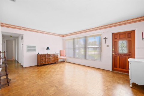 Villa ou maison à vendre à Saint Petersburg, Floride: 4 chambres, 154.22 m2 № 1907442 - photo 7