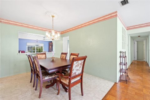 Villa ou maison à vendre à Saint Petersburg, Floride: 4 chambres, 154.22 m2 № 1907442 - photo 10