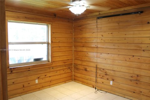 Villa ou maison à louer à Greenacres, Floride: 3 chambres, 116.87 m2 № 1932022 - photo 5