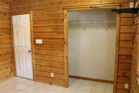 Villa ou maison à louer à Greenacres, Floride: 3 chambres, 116.87 m2 № 1932022 - photo 6